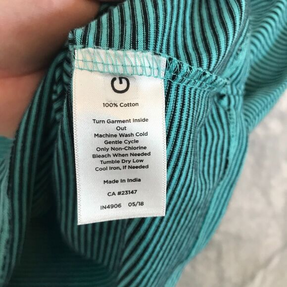 Talbots Top Womens Medium Black Green Stripe Ruffle Quarter Button 3/4 Sleeve - Picture 5 of 8